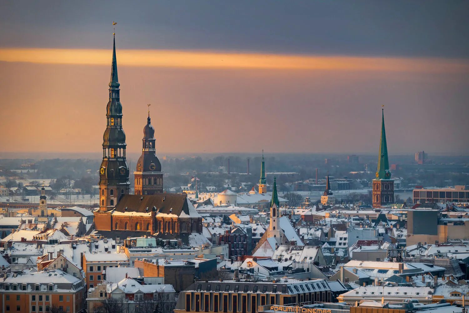 Raiņa bulvāris 15, Rīga